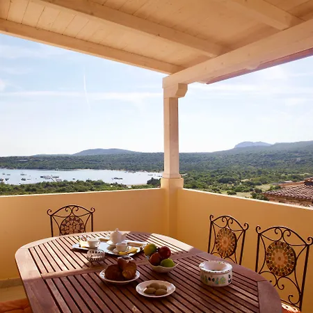 巴哈湾住宅酒店 马里内拉