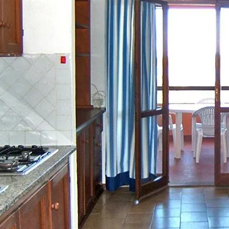 Baia De Bahas فندق