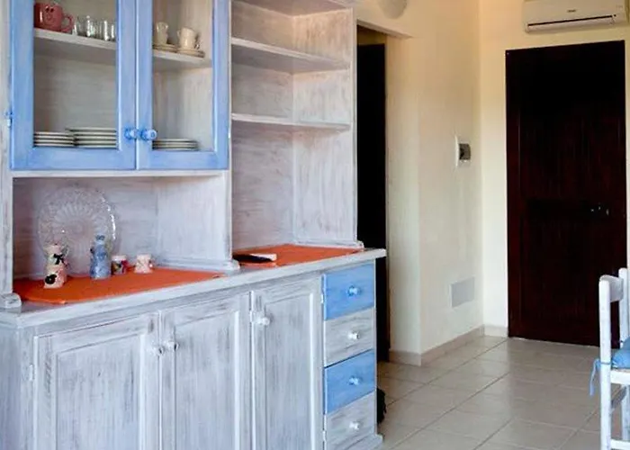 巴哈湾住宅酒店 * 马里内拉