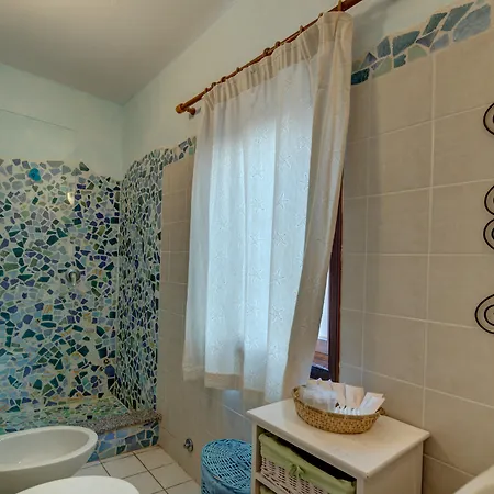 Baia De Bahas Santa Marinella