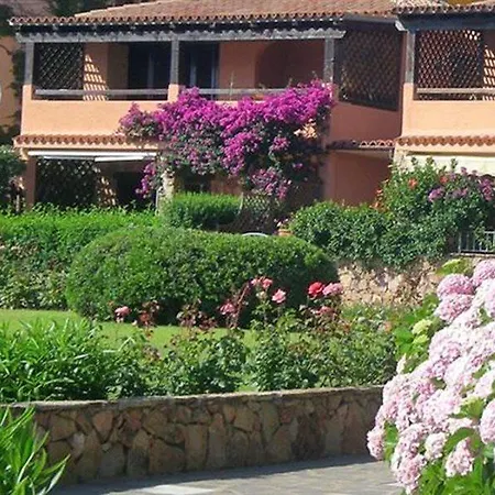 Baia De Bahas Ξενοδοχείο *