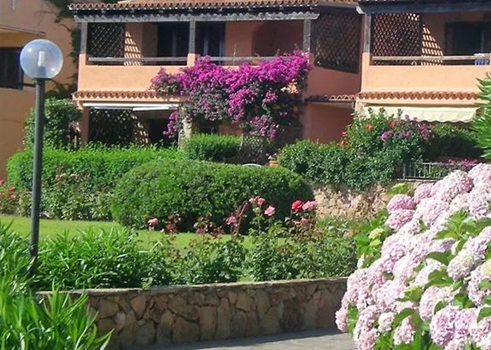 Baia De Bahas Hotel *